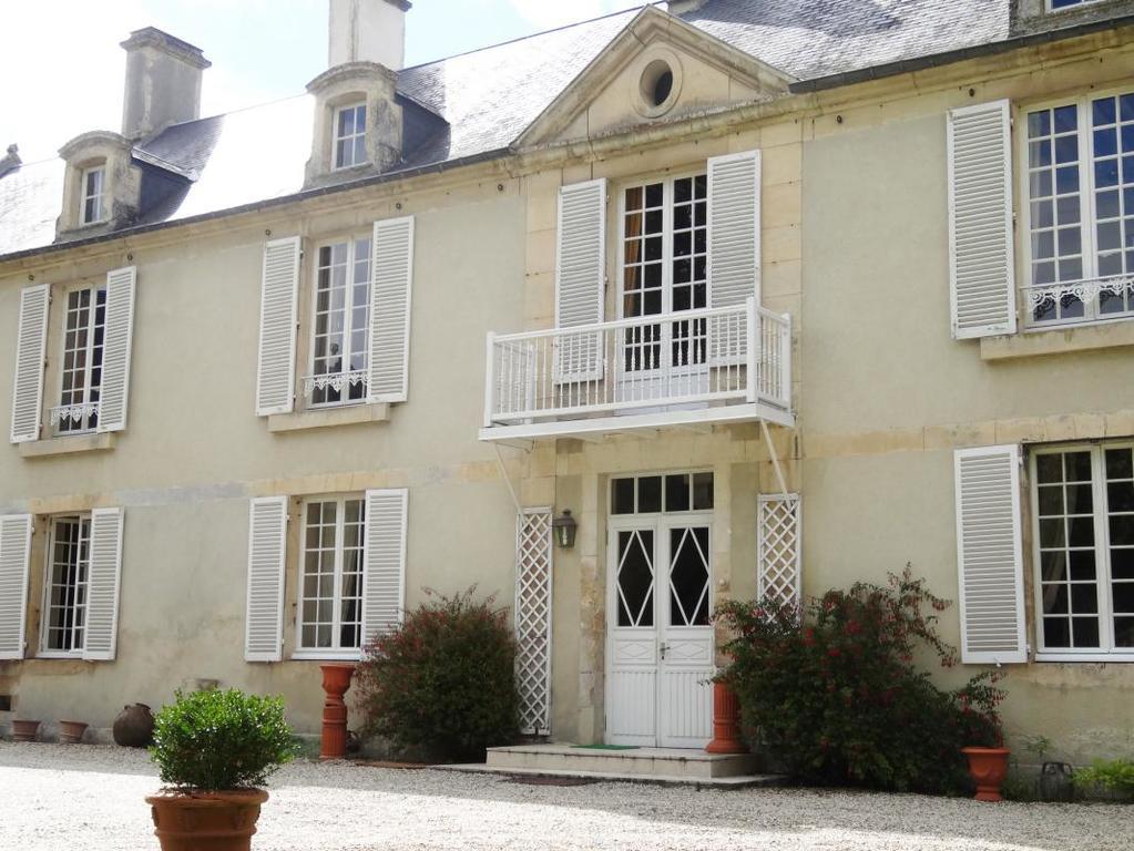 Hotel Le Logis Du Marais Lasson Exterior foto